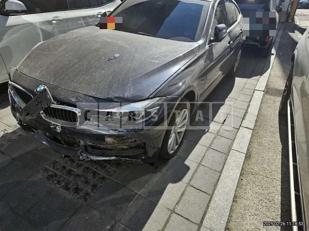 Photo 2 of 18: 2020 BMW 320d xDrive Gran Turismo R — Korean insurance auction