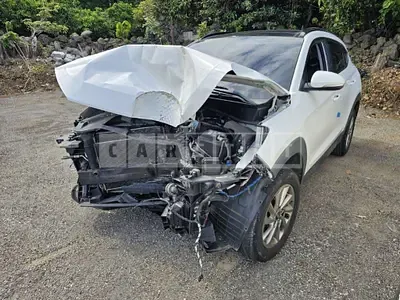 Photo 1 of 9: 2017 Hyundai Tucson — Korean insurance auction