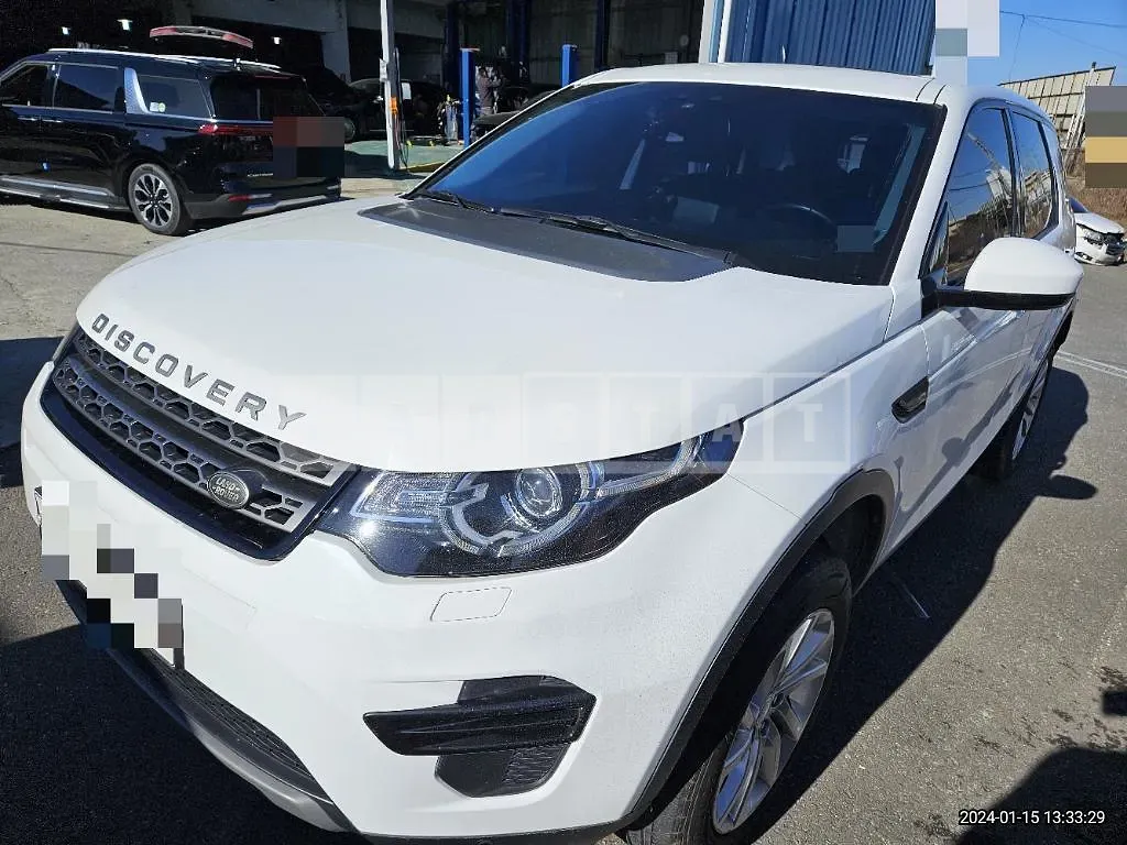 Photo 2 of 10: 2017 Land Rover Discovery Sport 2.0d, VIN SALCA2BN3HH667066 — Korean insurance auction