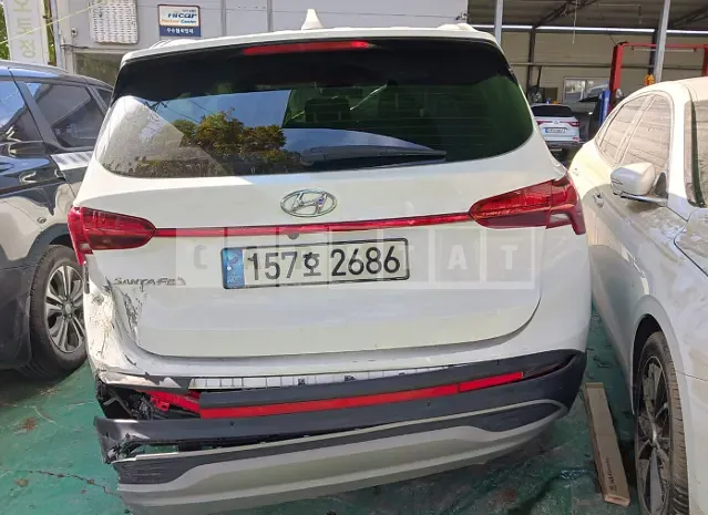 Photo 2 of 23: 2021 Hyundai Santa Fe, VIN KMHS281HGMU403793 — Korean insurance auction