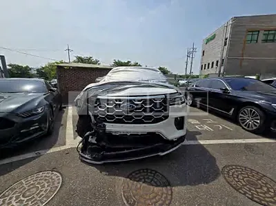 2025 FORD Explorer 2.3L AWD