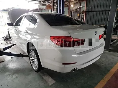 Photo 1 of 38: 2019 BMW 520d Luxury, VIN WBAJF3103KBS69861 — Korean insurance auction