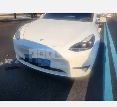 Photo 1 of 20: 2023 Tesla Model Y RWD, VIN LRWYGCFS3RC176994 — Korean insurance auction
