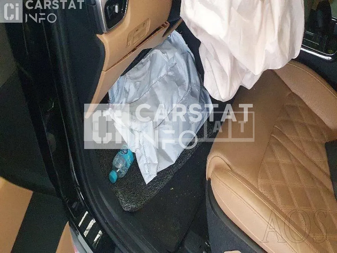 Photo 2 of 42: 2020 Kia Sorento, VIN KNARH81GBMA026218 — Korean insurance auction