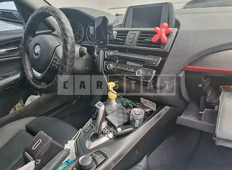 Photo 2 of 5: 2016 BMW 118d, VIN WBA1S5100G5D24430 — Korean insurance auction