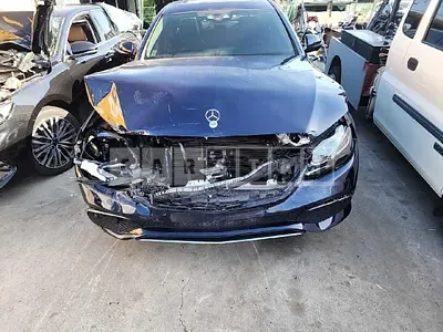 Photo 1 of 20: 2020 Mercedes-Benz E 300 4Matic — Korean insurance auction