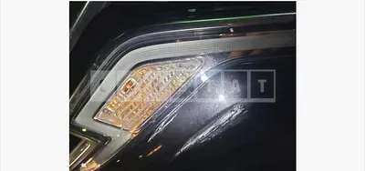 Photo 1 of 2: 2021 Kia (parts) Carnival Headlamp — Korean insurance auction