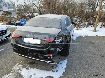 Photo 1 of 50: 2024 Mercedes-Benz C 200 — Korean insurance auction