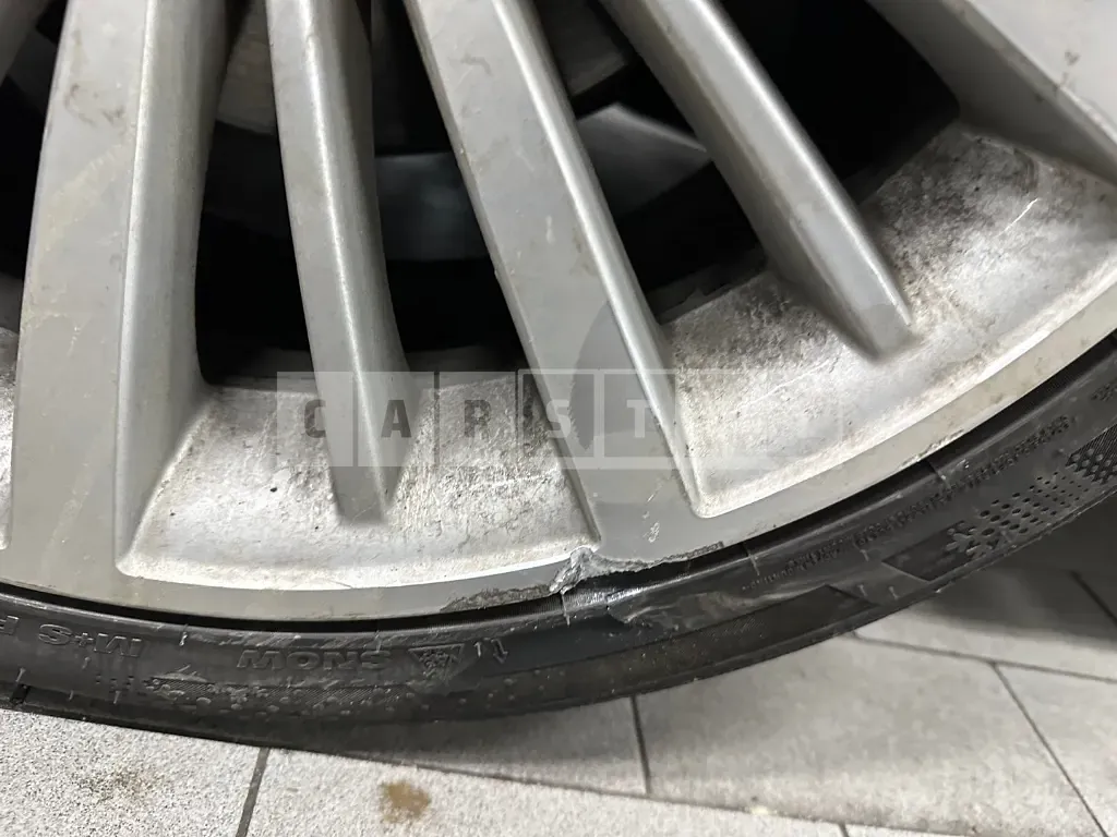 Photo 2 of 18: 2017 BMW 118d, VIN WBA1S5108H5D29344 — Korean insurance auction