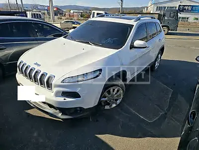 Photo 1 of 8: 2016 Jeep Zip Cherokee 2.4 — Korean insurance auction