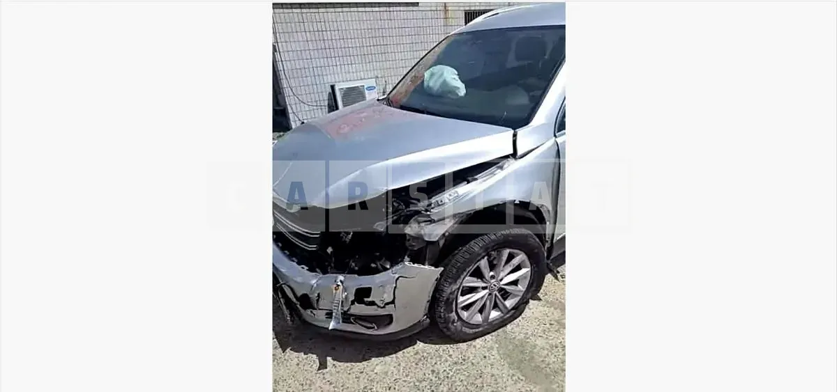 Photo 2 of 18: 2015 Volkswagen Tiguan 2.0 TDI Blue Motion — Korean insurance auction