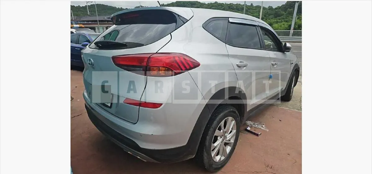 Photo 2 of 18: 2020 Hyundai Tucson — Korean insurance auction
