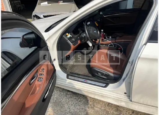 Photo 2 of 13: 2016 BMW 520d — Korean insurance auction