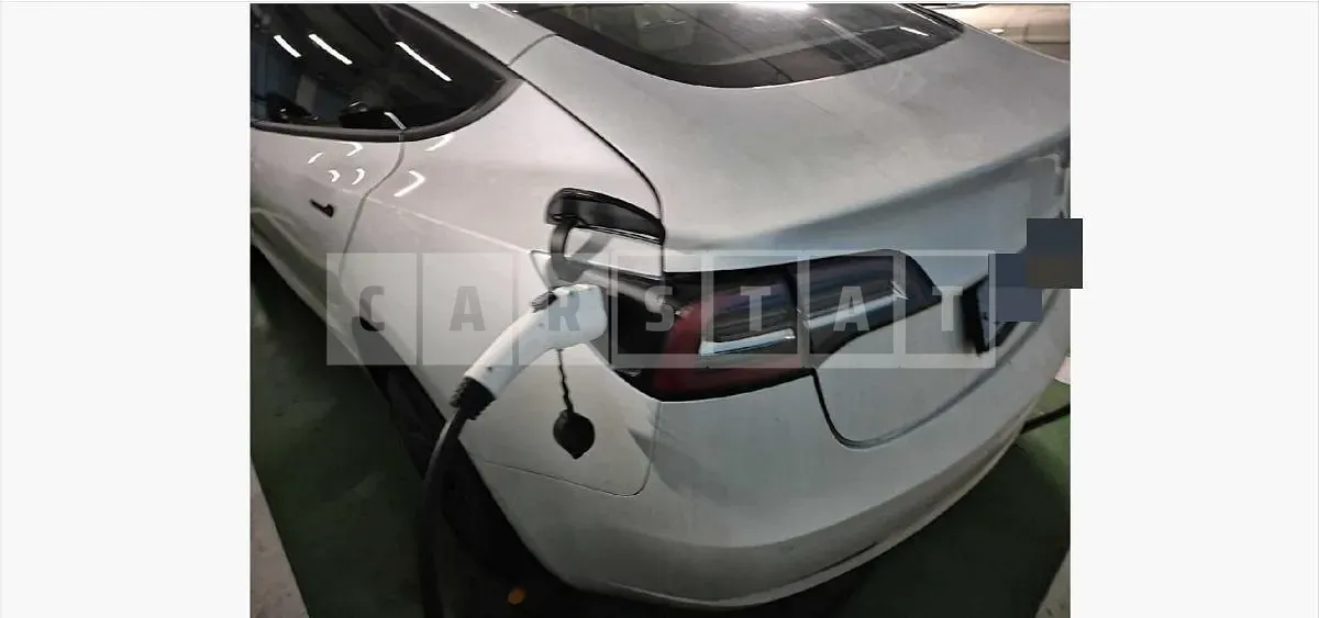 Photo 2 of 15: 2021 Tesla Model 3 Long Range — Korean insurance auction