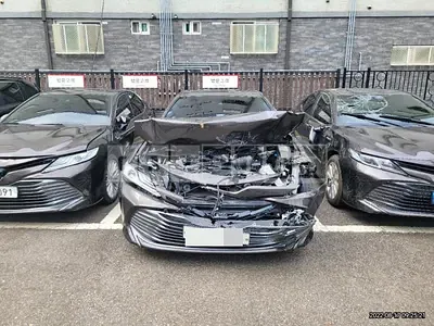 Photo 1 of 28: 2018 Toyota Camry Hybrid — Korean insurance auction