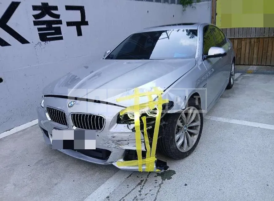 Photo 2 of 13: 2015 BMW 520d — Korean insurance auction