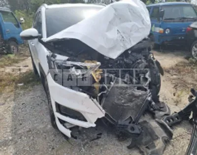 Photo 1 of 9: 2019 Hyundai Tucson, VIN KMHJ3817HKU153889 — Korean insurance auction