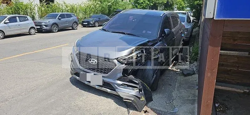 Photo 2 of 11: 2018 Hyundai Tucson TL 1.7 — Korean insurance auction