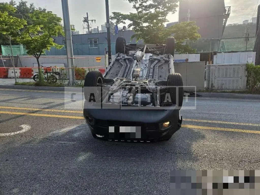 Photo 2 of 10: 2018 Jeep Zip Renegade 2.4 — Korean insurance auction