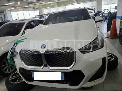 2025 BMW iX1 xDrive30