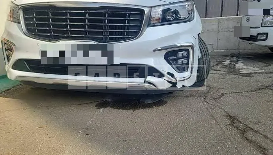 Photo 2 of 20: 2019 Kia Carnivals, VIN KNAMC81ABKS610979 — Korean insurance auction