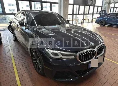 Photo 1 of 44: 2023 BMW 523d xDrive — Korean insurance auction