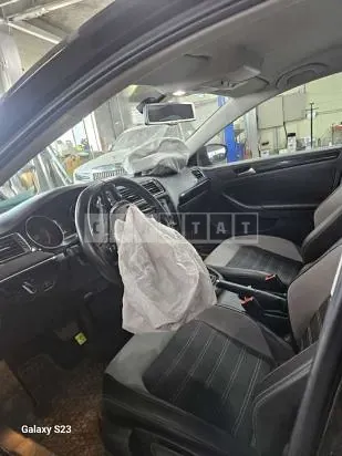 Photo 2 of 6: 2015 Volkswagen Jetta — Korean insurance auction