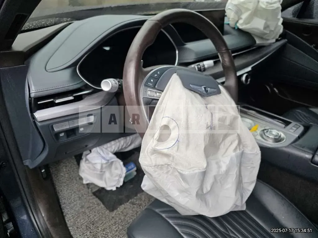 Photo 2 of 7: 2020 Genesis G80 2.5T — Korean insurance auction