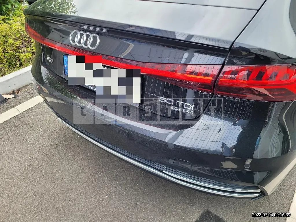 Photo 2 of 12: 2022 Audi A7 50 TDI quattro, VIN WAUZZZF21NN012482 — Korean insurance auction