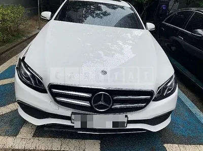 Photo 1 of 16: 2020 Mercedes-Benz E 250, VIN W1KZF4FB8LA771672 — Korean insurance auction