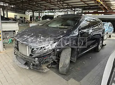 Photo 1 of 15: 2016 Kia Sorento — Korean insurance auction