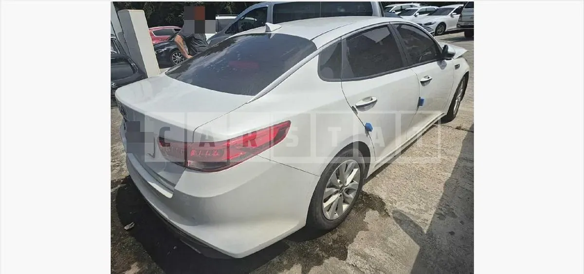 Photo 2 of 14: 2016 Kia K5 2.0(LPI) — Korean insurance auction