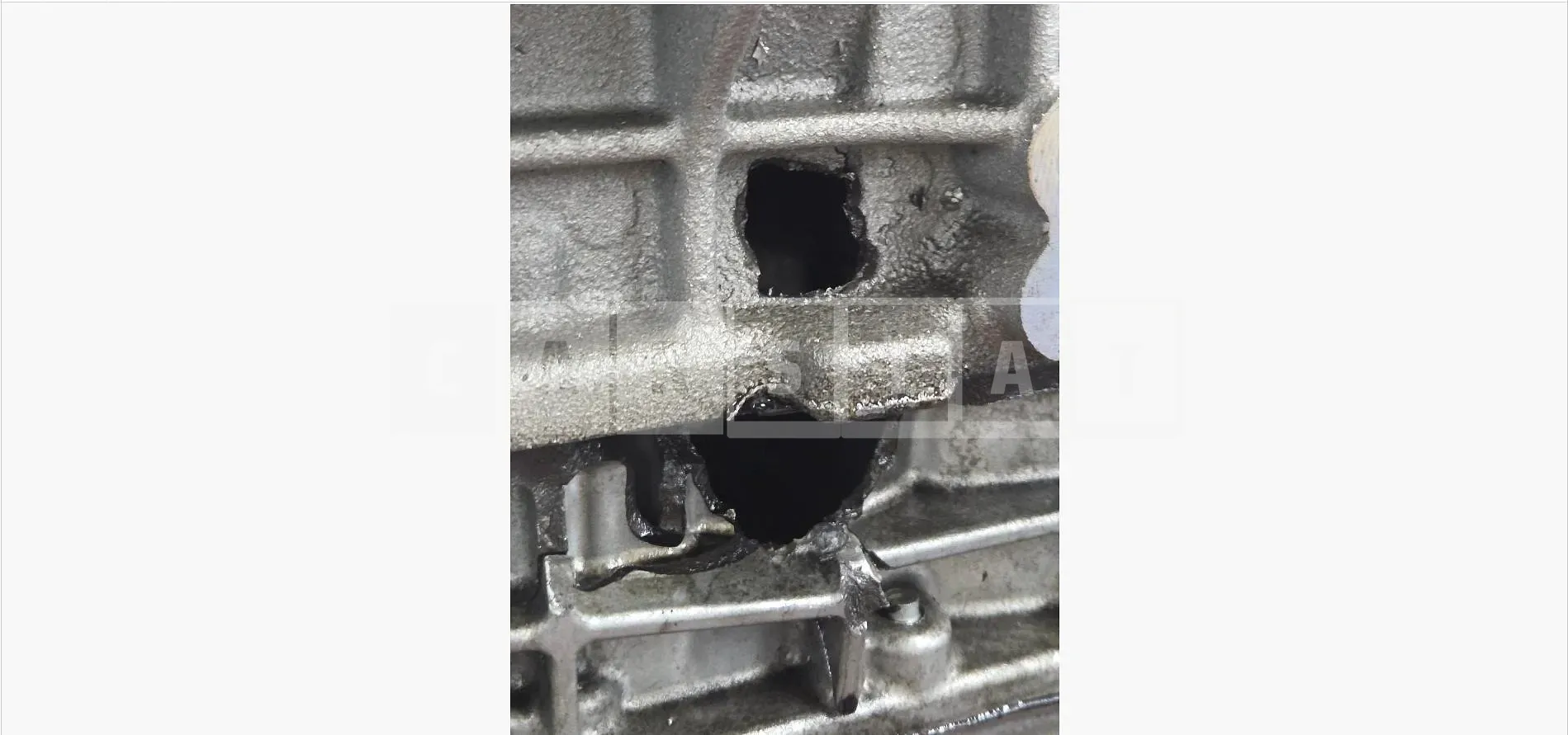 Photo 2 of 4: 2021 Kia (parts) Sportage D2.0 Diesel Engine — Korean insurance auction