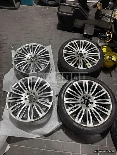 Photo 1 of 1: 2017 Mercedes-Benz (parts) S560 4Matic L Left Front And Rear Wheels — Korean insurance auction