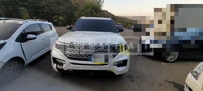 Photo 1 of 32: 2022 Ford Explorer 2.3L — Korean insurance auction