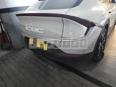 Photo 1 of 33: 2022 Kia EV6 Long Range (4WD), VIN KNAC281CPNA085455 — Korean insurance auction