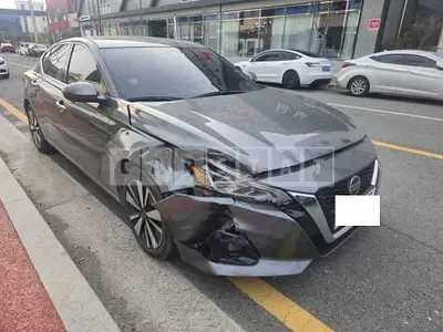 Photo 1 of 24: 2019 Nissan Altima 2.5, VIN 1N4BL4AV4KC241097 — Korean insurance auction