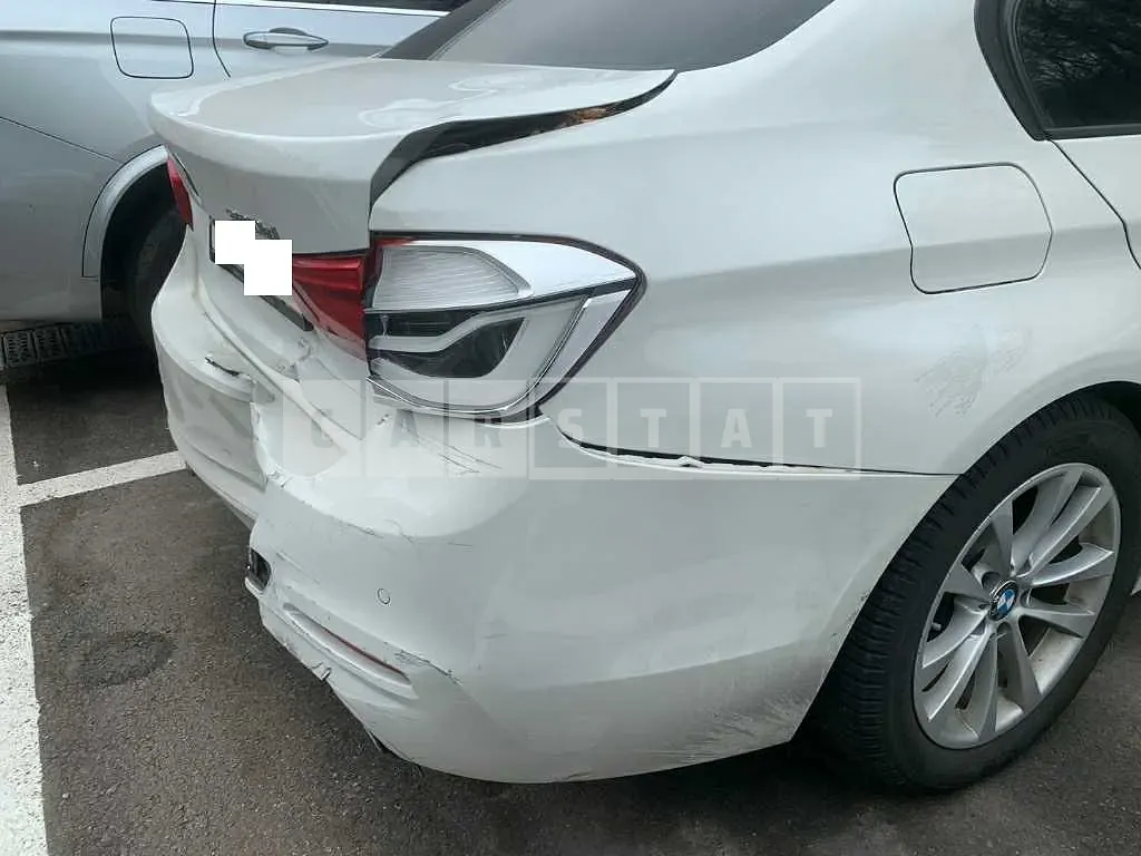 Photo 2 of 20: 2018 BMW 320d, VIN WBA8C5105J5L44561 — Korean insurance auction