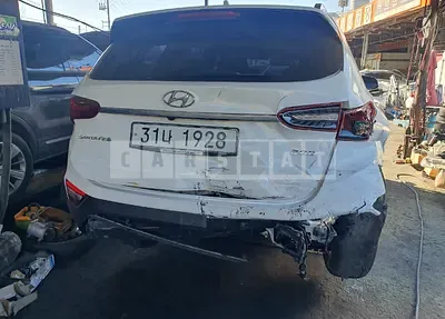 Photo 1 of 19: 2019 Hyundai Santa Fe, VIN KMHS281BBKU152315 — Korean insurance auction