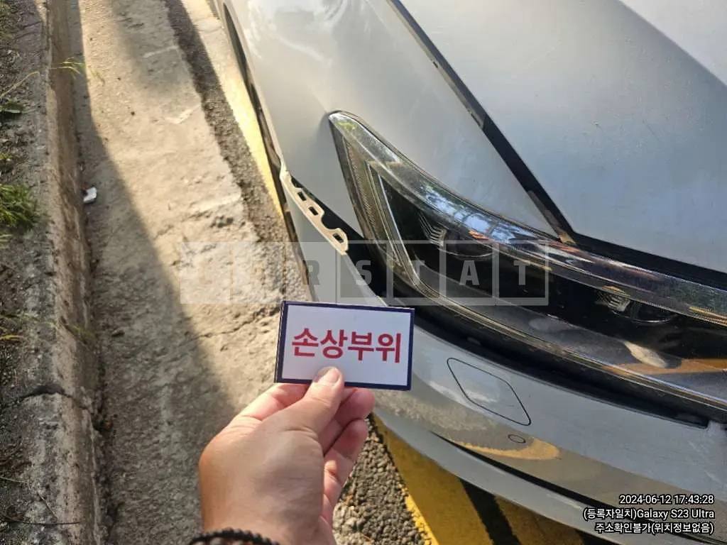 Photo 2 of 8: 2018 Volkswagen Passat GT 2.0TDI — Korean insurance auction