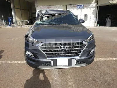 Photo 1 of 15: 2019 Hyundai Tucson 2.0, VIN KMHJ581ABKU985647 — Korean insurance auction