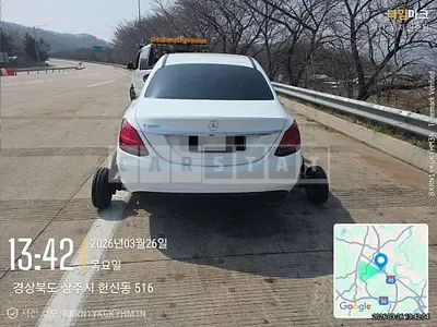 Photo 1 of 19: 2019 Mercedes-Benz C200 — Korean insurance auction