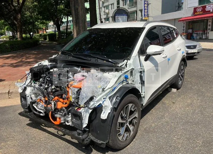 Photo 2 of 31: 2024 Kia Sportage — Korean insurance auction