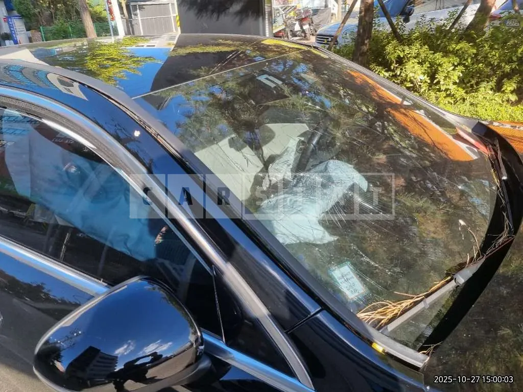 Photo 2 of 33: 2023 Mercedes-Benz A220 — Korean insurance auction
