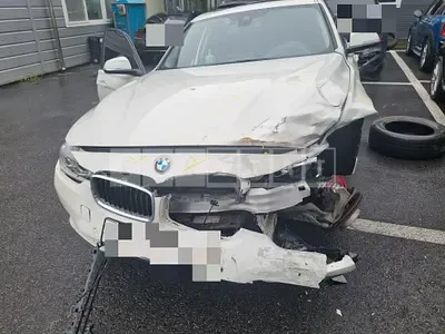 Photo 1 of 11: 2016 BMW 320d, VIN WBA8C5104HK643437 — Korean insurance auction