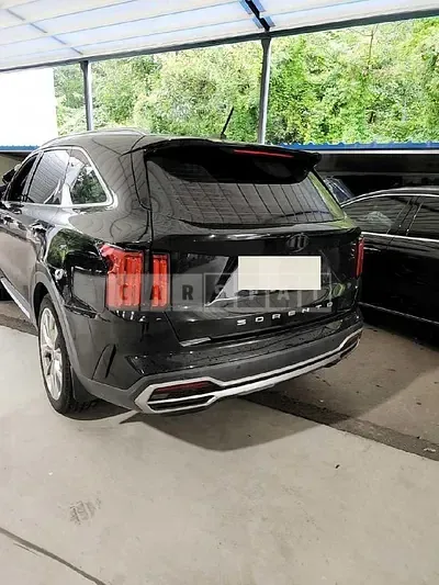 Photo 1 of 13: 2020 Kia Sorento — Korean insurance auction