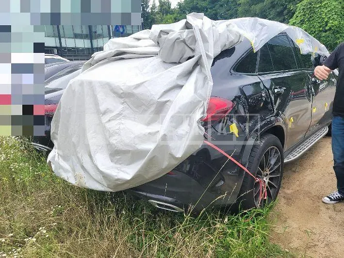 Photo 2 of 20: 2022 Mercedes-Benz GLE400 d 4Matic Coupe, VIN W1NFD2DB8NA817832 — Korean insurance auction