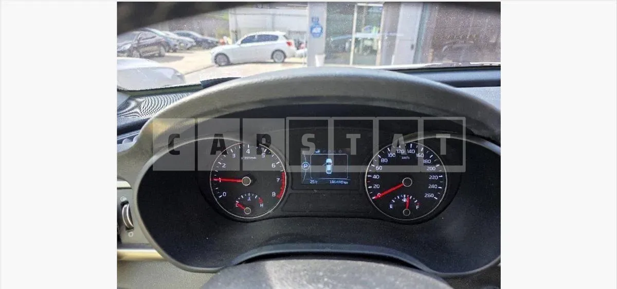 Photo 2 of 21: 2016 Kia K5 2.0 LPG — Korean insurance auction