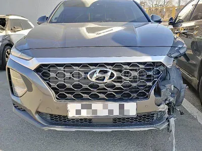 Photo 1 of 10: 2018 Hyundai Santa Fe TM — Korean insurance auction