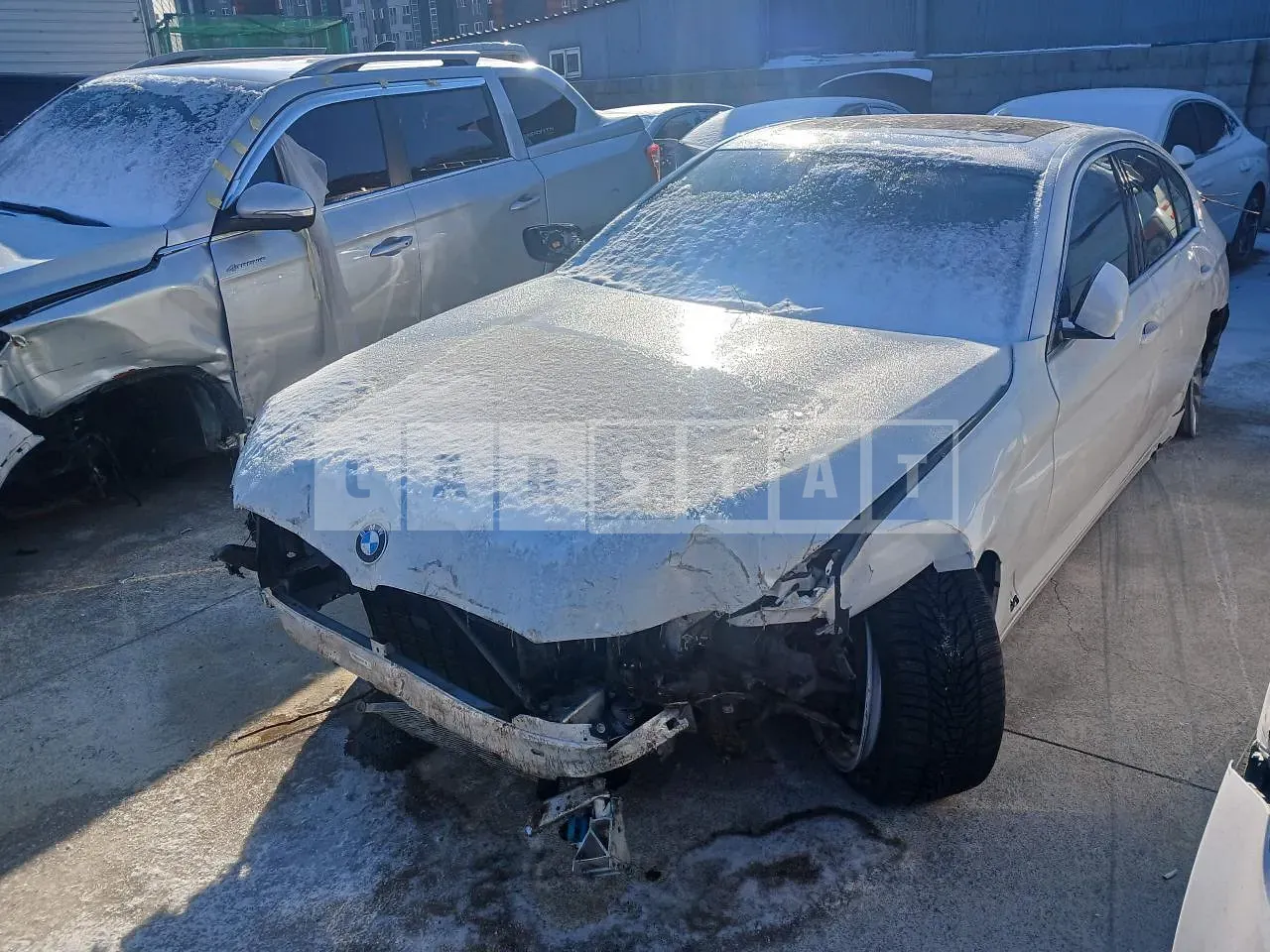 Photo 2 of 33: 2020 BMW 520i, VIN WBA11BH08MCE95716 — Korean insurance auction
